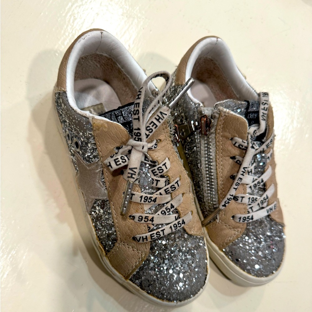Vintage Havana kids shoes.